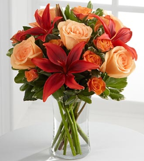 The Fall lily and Rose Bouquet